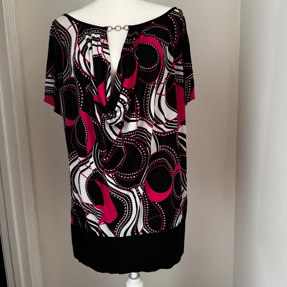 Pink and Black Abstract Print Top with Keyhole Back and Ring Detail - Size L